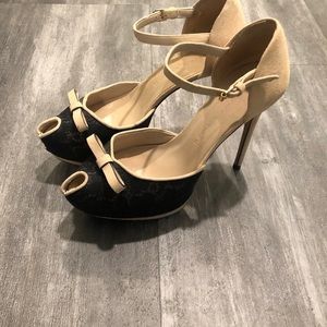 Zara black & nude heels